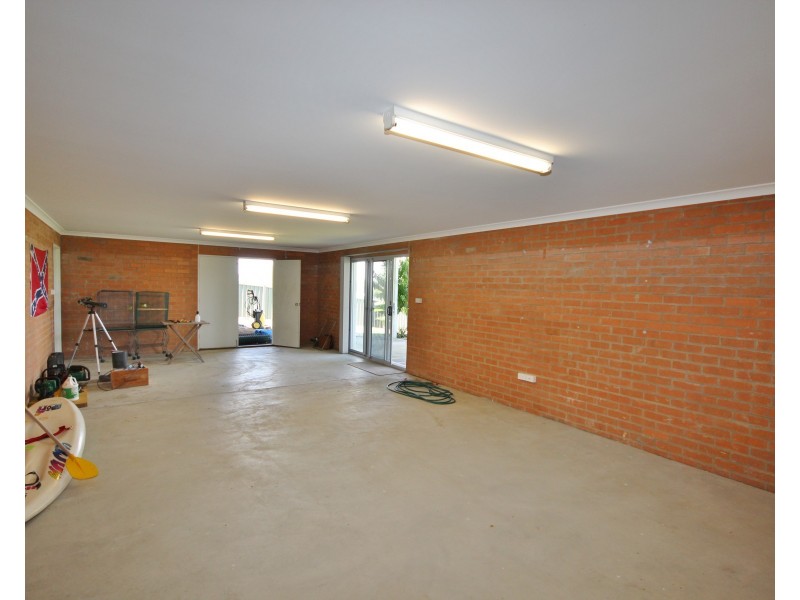 20 Trumpeter Ave, Eden NSW 2551