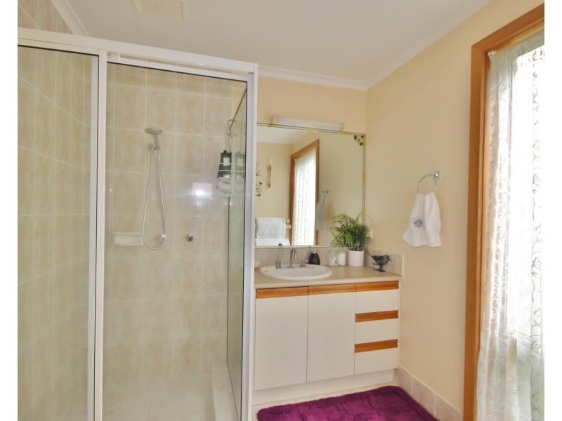 3 Hollydale Pl, Eden NSW 2551