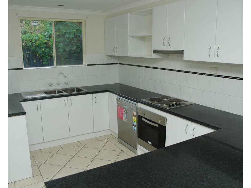2/8 Egan Ct, Eden NSW 2551