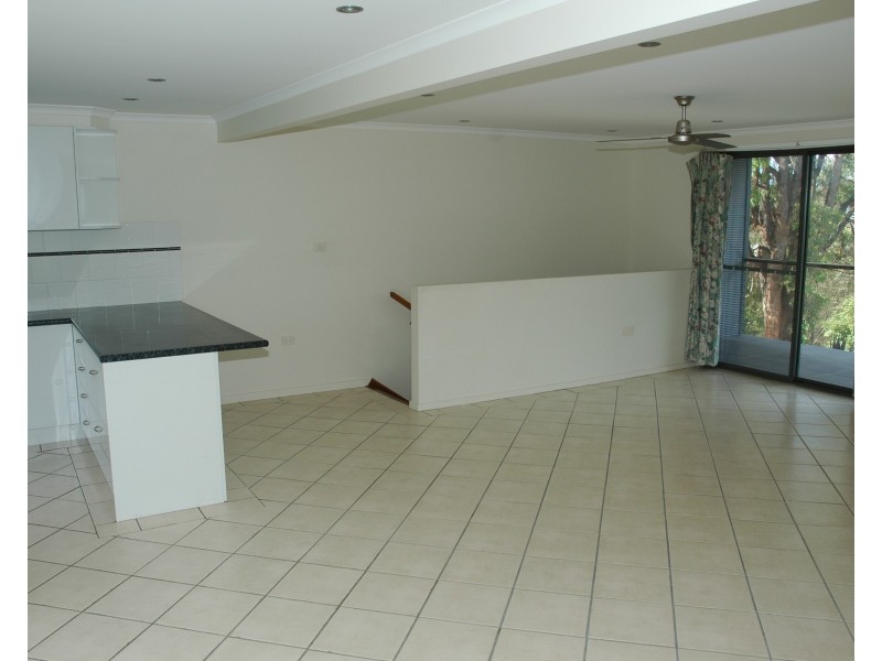 2/8 Egan Ct, Eden NSW 2551