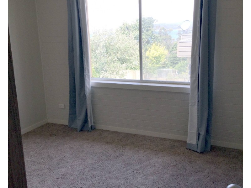2/2 Andrea St, Eden NSW 2551