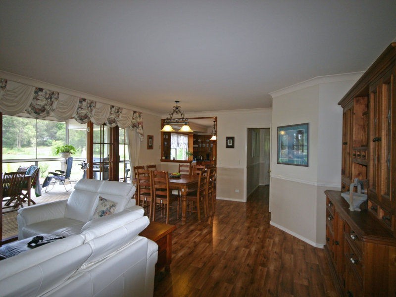 12 Avilka Place, Beerwah QLD 4519