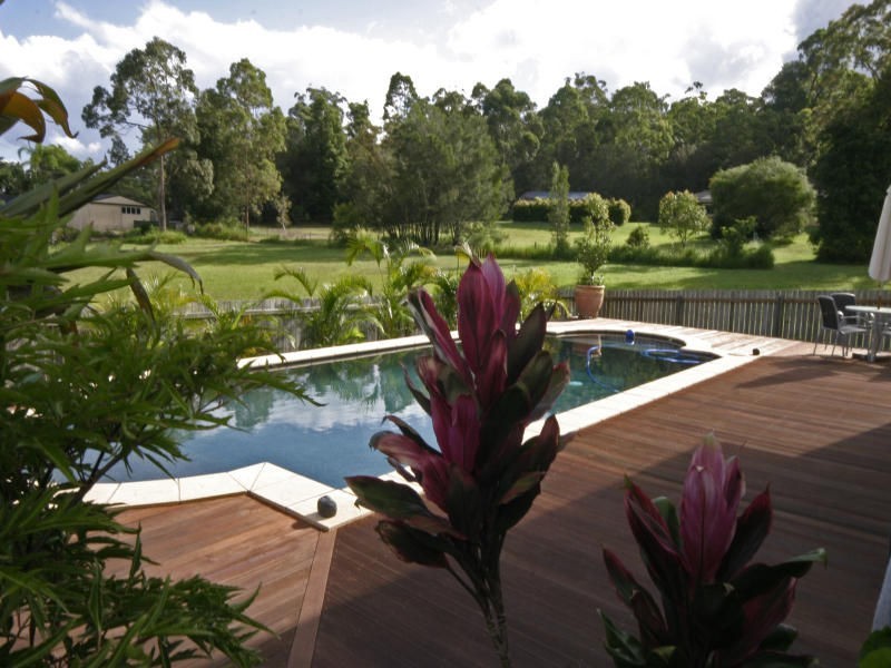 12 Avilka Place, Beerwah QLD 4519