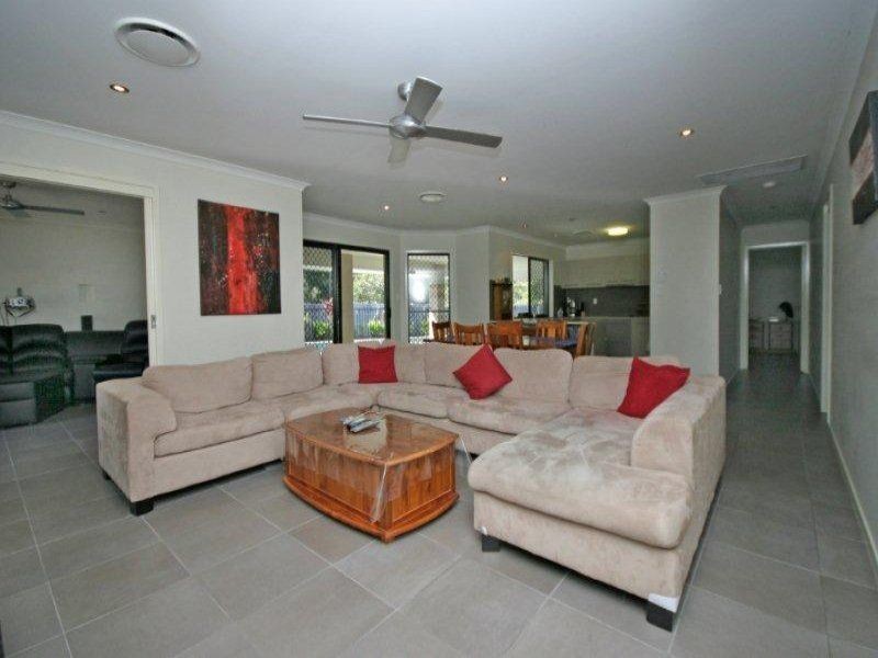 8 Layt Court, Landsborough QLD 4550