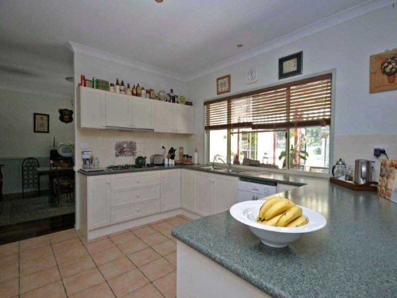 584 Macdonald Road, Peachester QLD 4519