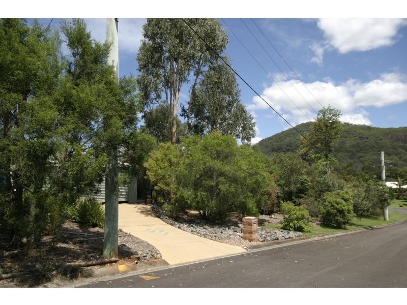 3 Beanland Drive, Glass House Mountains QLD 4518