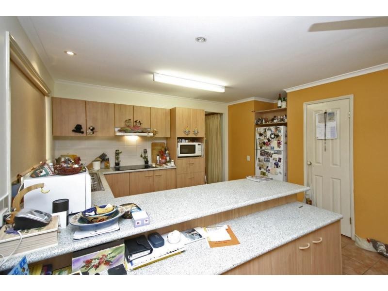 3 Beanland Drive, Glass House Mountains QLD 4518