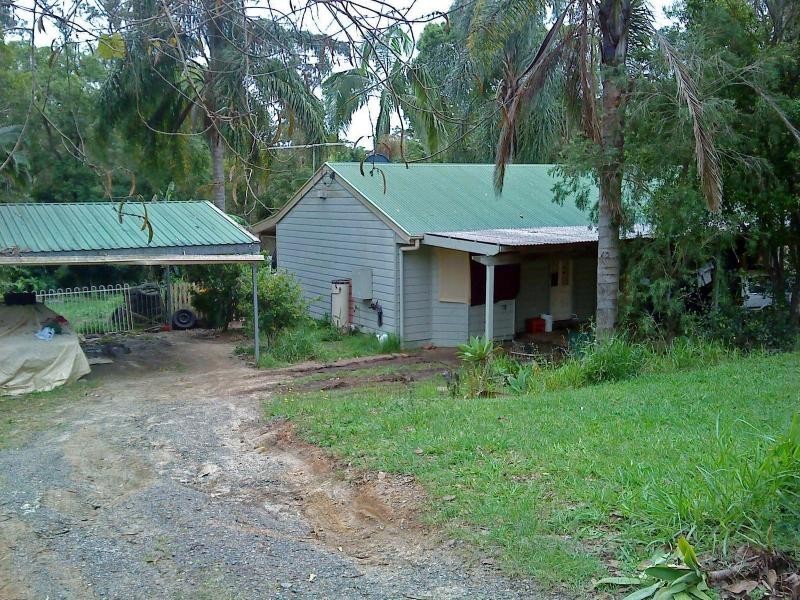 48 Strawberry Road, Beerwah QLD 4519