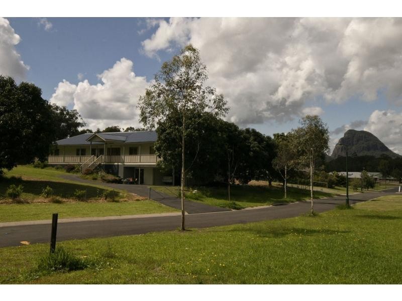 20 Jordana Place, Glass House Mountains QLD 4518