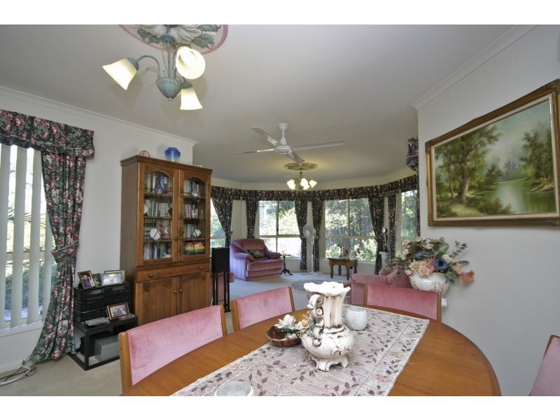 32 Gould Drive, Glass House Mountains QLD 4518