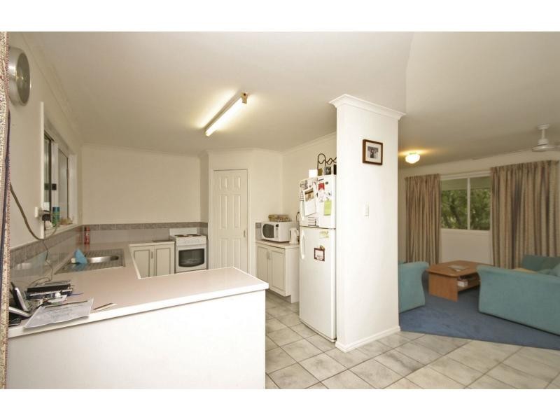 4 Myla Road, Landsborough QLD 4550