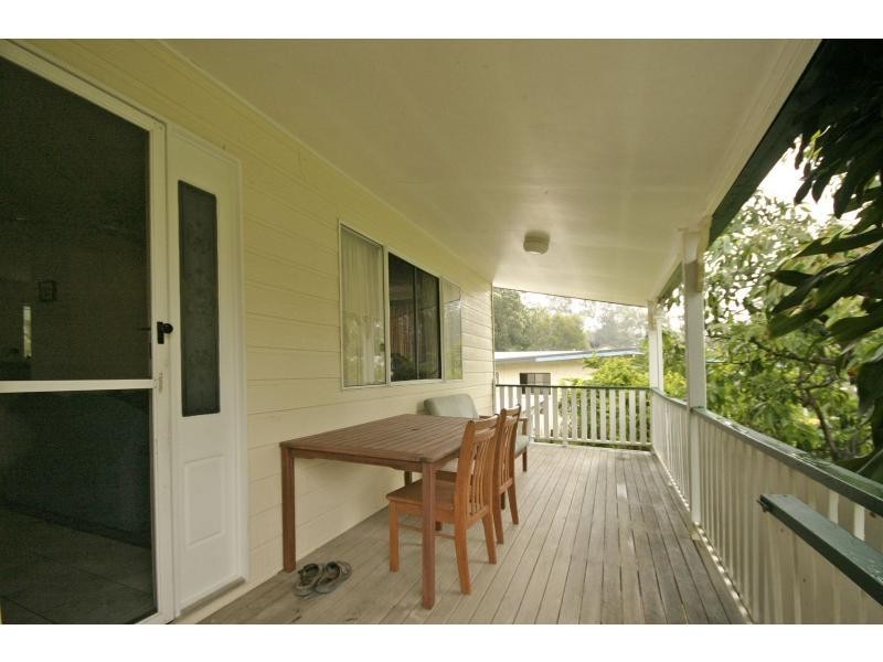4 Myla Road, Landsborough QLD 4550