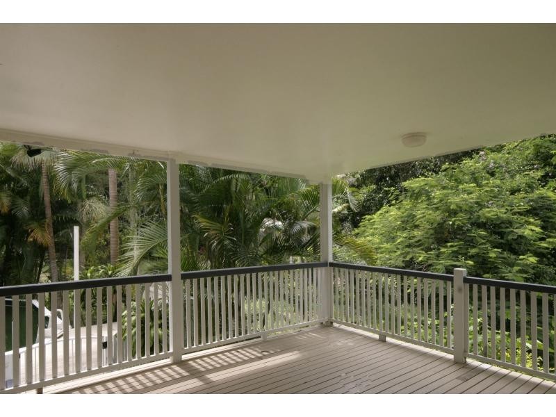 258 Peachester Road, Beerwah QLD 4519