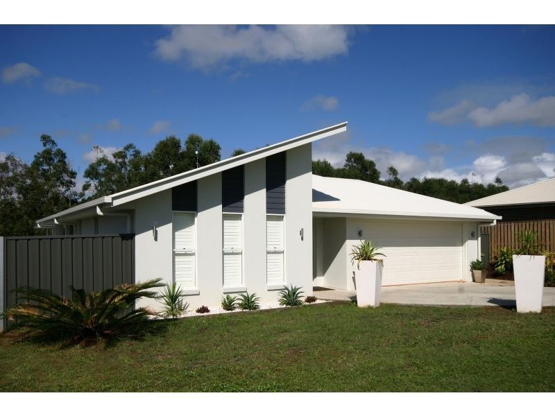 3 Peterlyn Court, Beerwah QLD 4519
