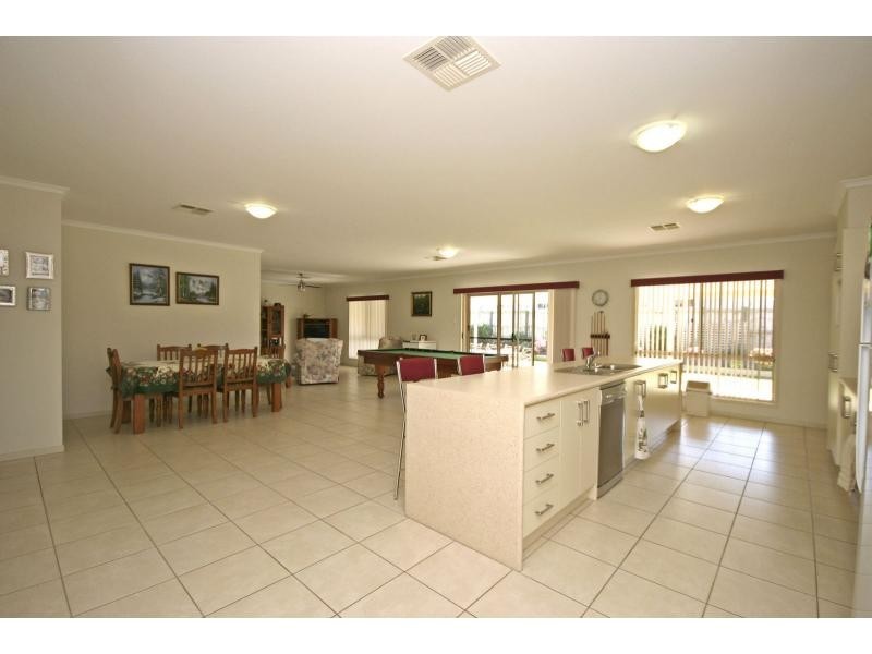7 Pacific Place, Beerwah QLD 4519