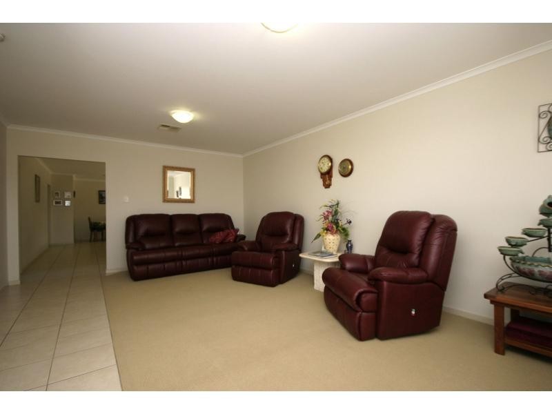 7 Pacific Place, Beerwah QLD 4519