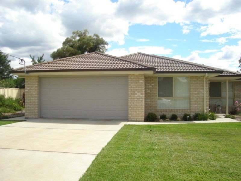 16 Byrnes Street, Bingara NSW 2404