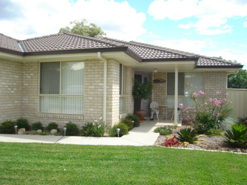 16 Byrnes Street, Bingara NSW 2404