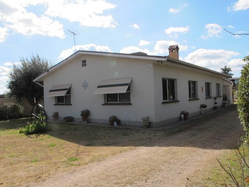 25 Bombelli Street, Bingara NSW 2404