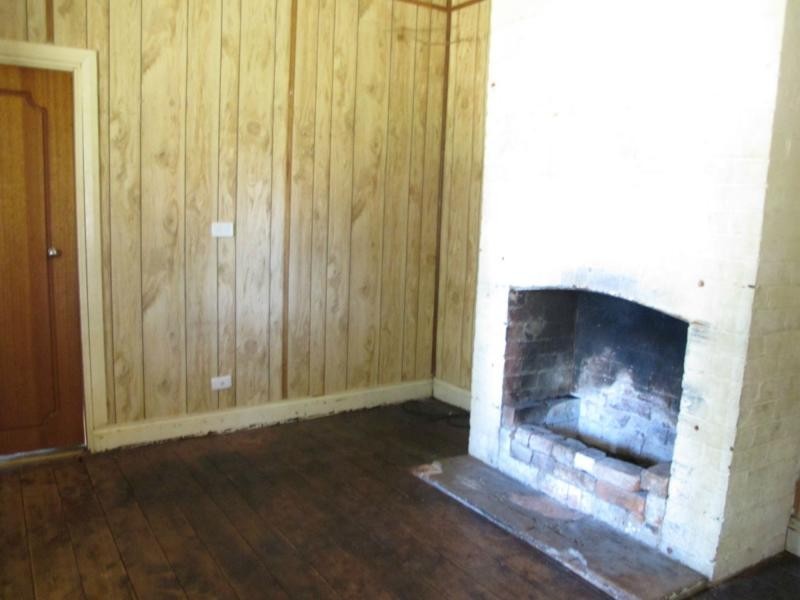 28 BOMBELLI Street, Bingara NSW 2404