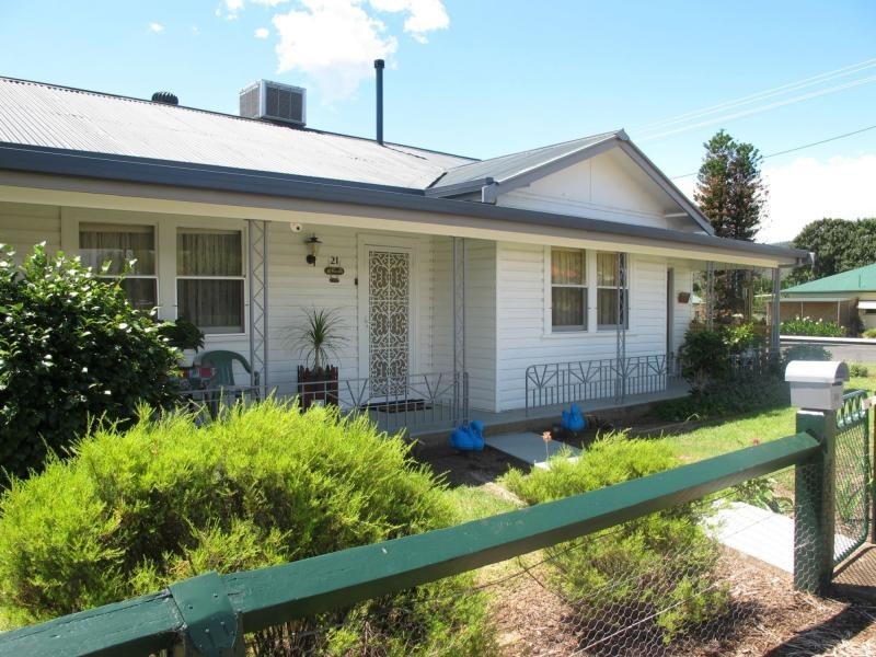 21 Finch Street, Bingara NSW 2404