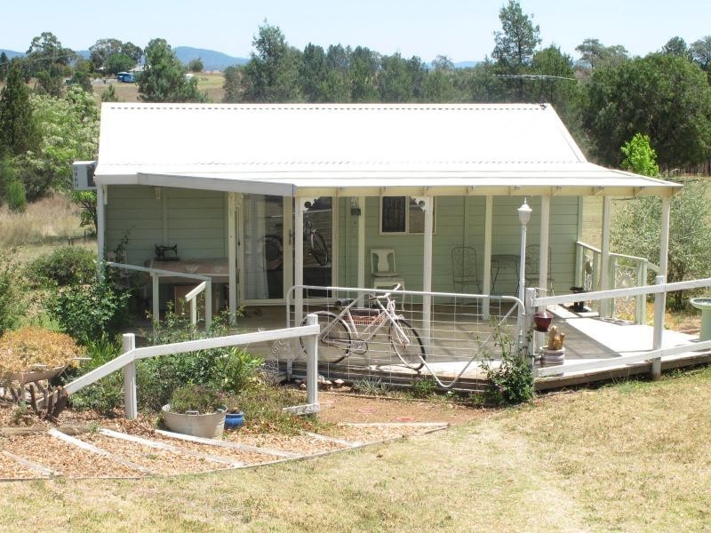 12A Bassett Street, Bingara NSW 2404