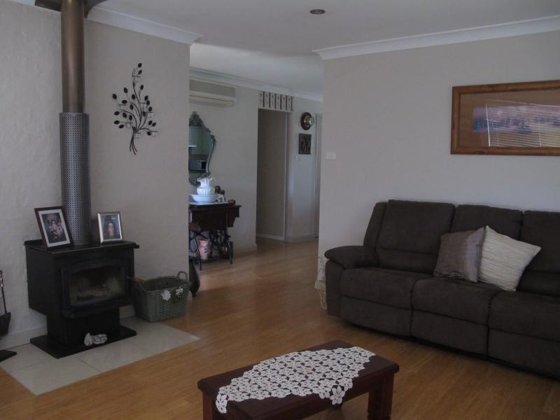 2 Spring Street, Bingara NSW 2404