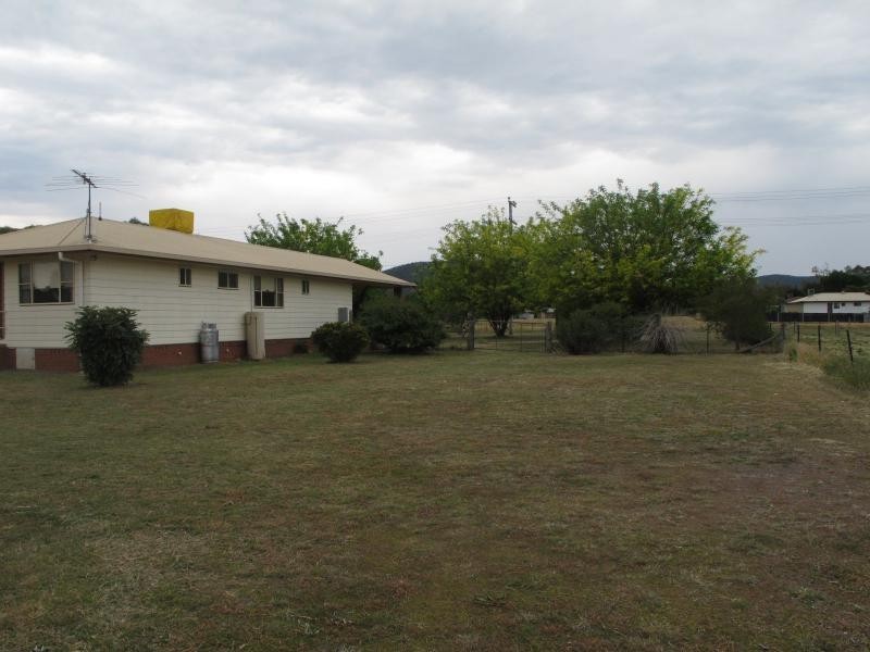 28 Faithfull Street, Bingara NSW 2404