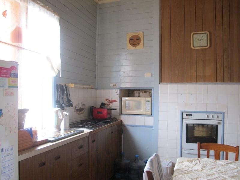 8 Bandalong Street, Bingara NSW 2404