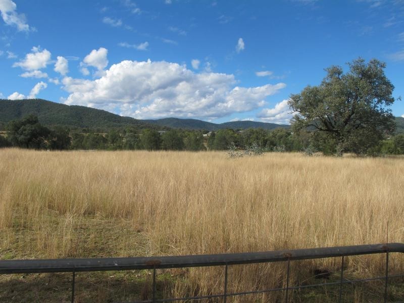 11 Salter Street, Bingara NSW 2404
