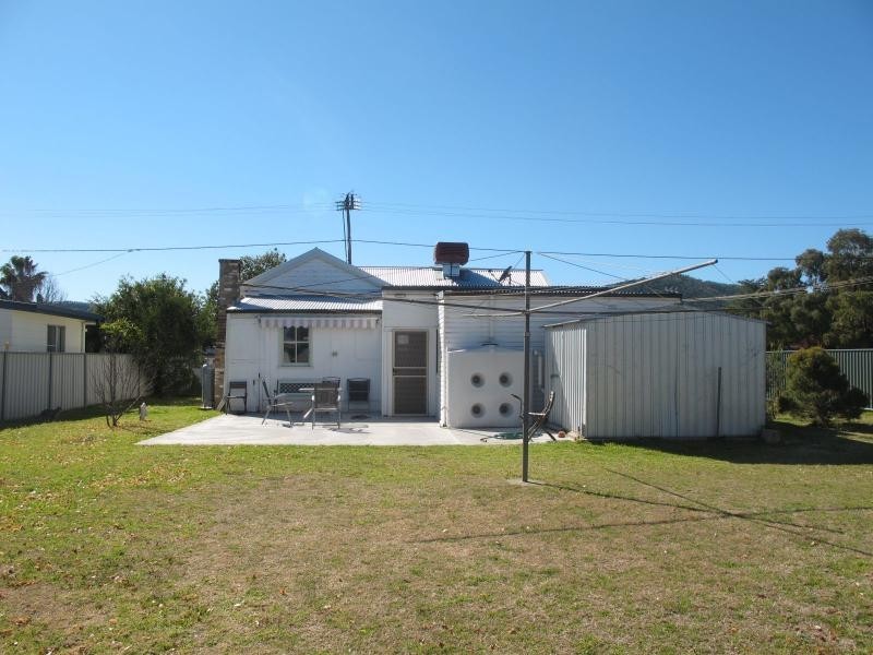 18 Riddell Street, Bingara NSW 2404