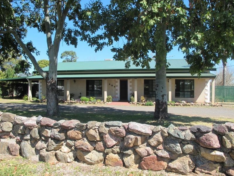 1 Keera Lane, Bingara NSW 2404