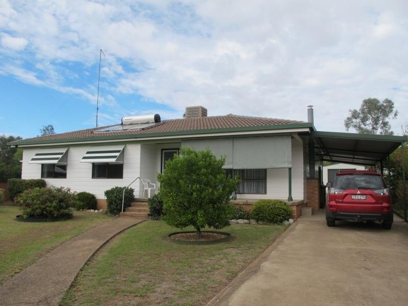 10 Spring Street, Bingara NSW 2404