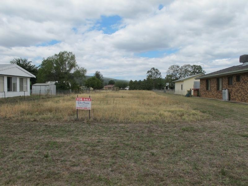 15 Bombelli Street, Bingara NSW 2404