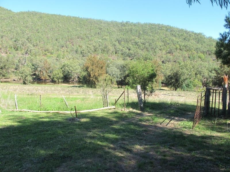 111 Lucky Starr, Bingara NSW 2404
