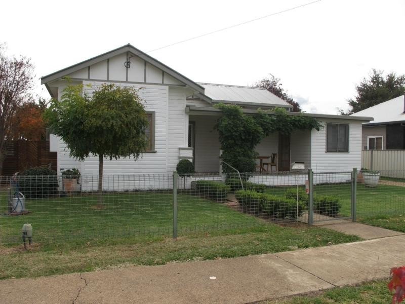 61 Cunningham Street, Bingara NSW 2404