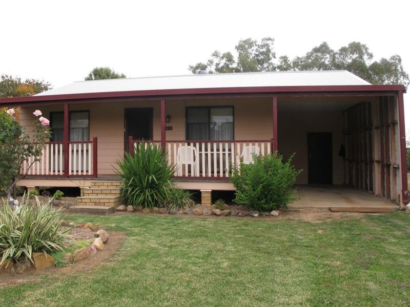 4 Pound Street, Bingara NSW 2404