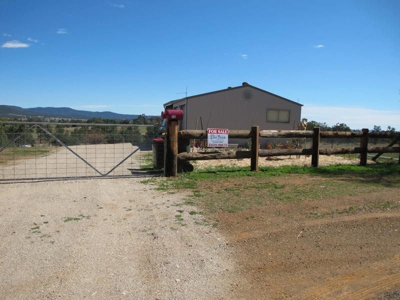 16 Bassett Street, Bingara NSW 2404