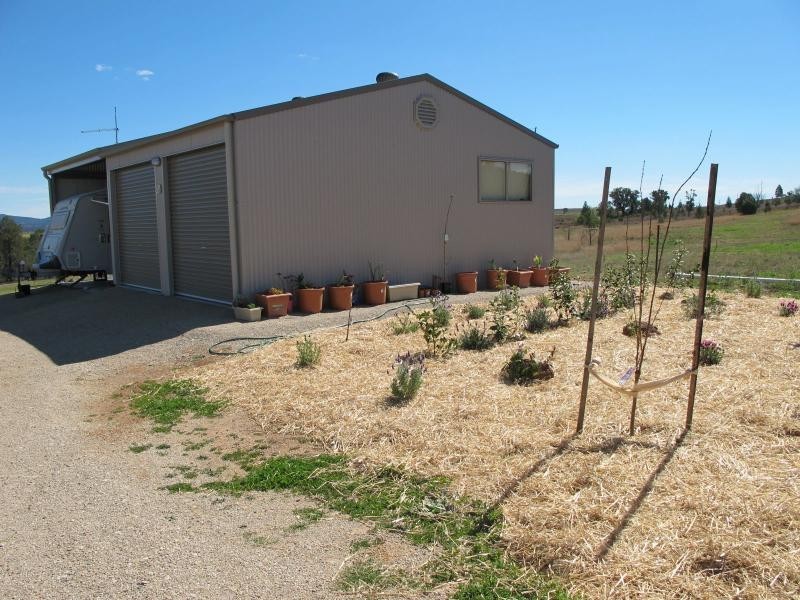 16 Bassett Street, Bingara NSW 2404