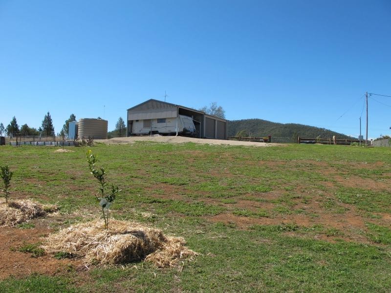 16 Bassett Street, Bingara NSW 2404