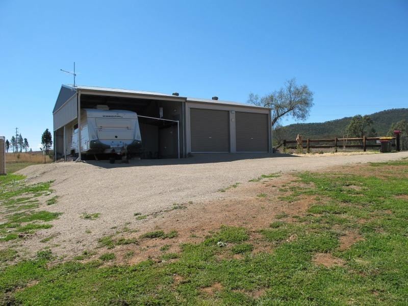 16 Bassett Street, Bingara NSW 2404