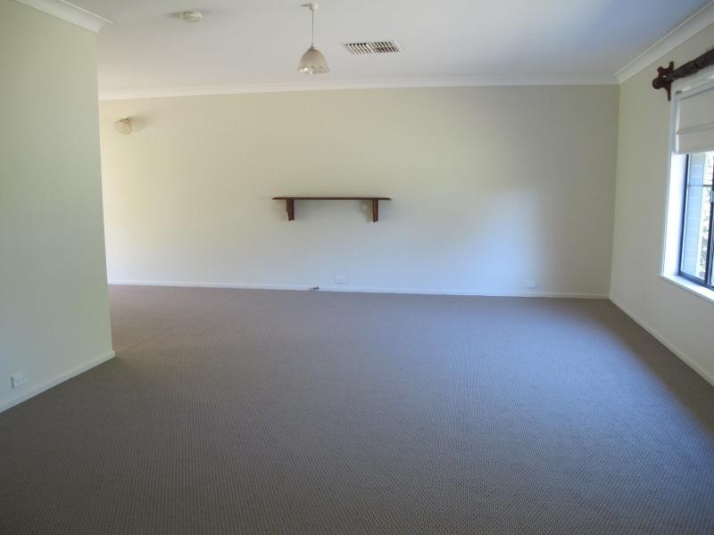 28 Gwydir Terrace, Bingara NSW 2404