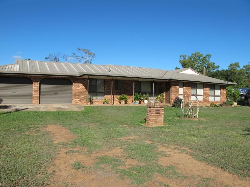 8 Pound Street, Bingara NSW 2404