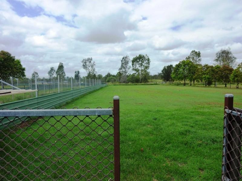 Lockyer Waters QLD 4311