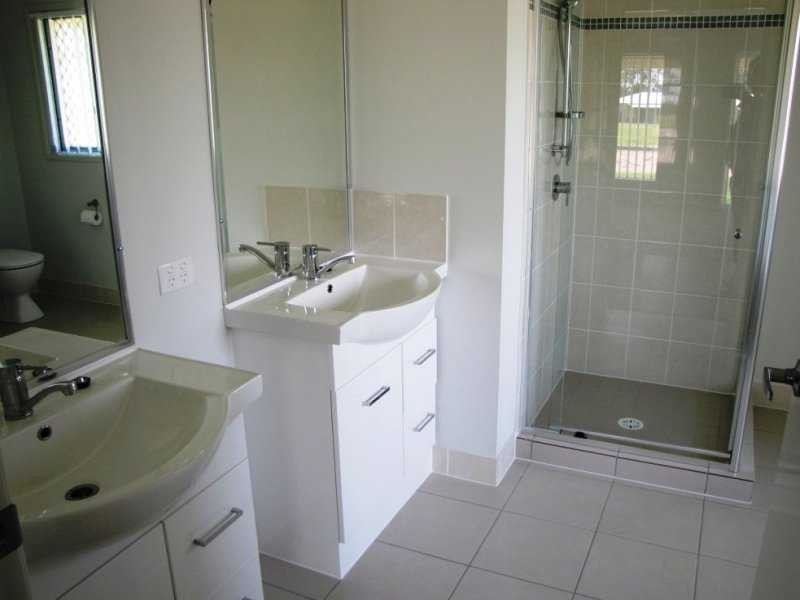 Adare QLD 4343