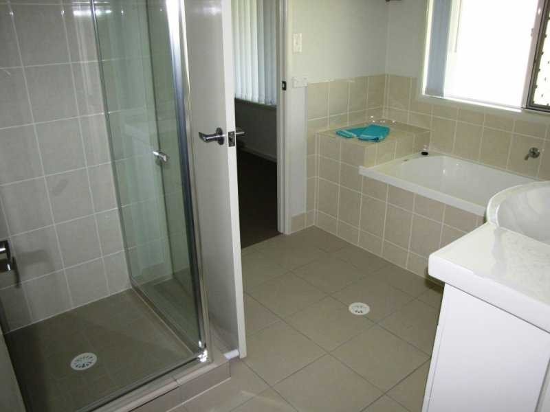 Adare QLD 4343