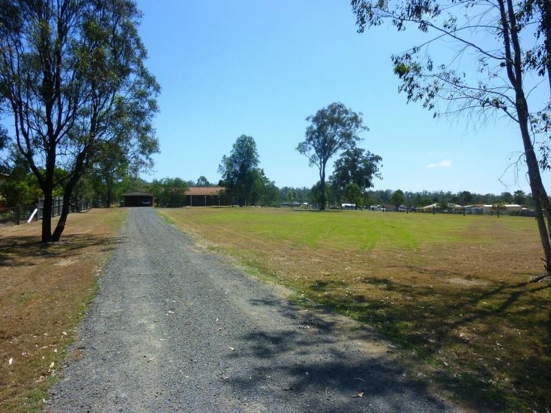 Kensington Grove QLD 4341