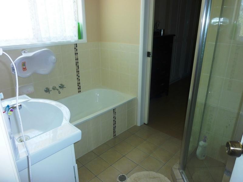 Kensington Grove QLD 4341