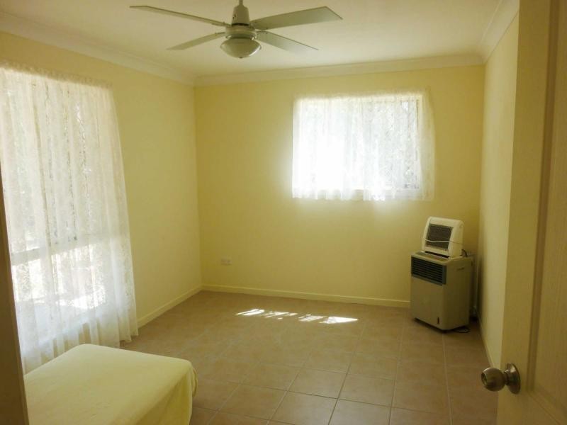 25 Andrews Court, Regency Downs QLD 4341