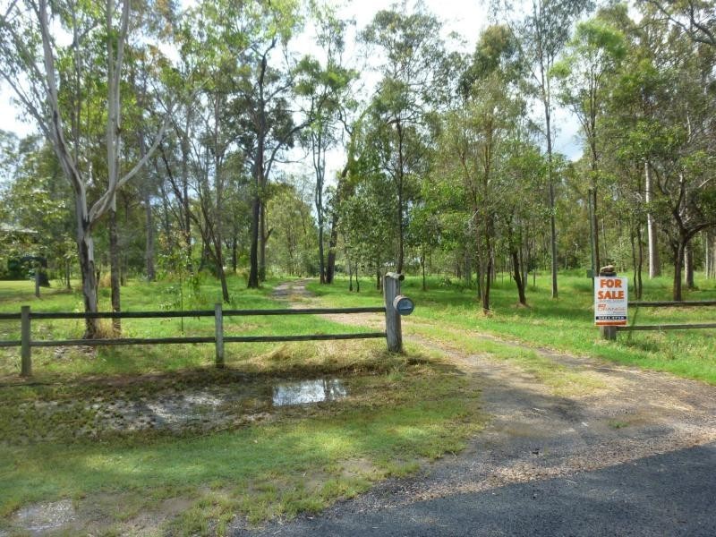 Kensington Grove QLD 4341